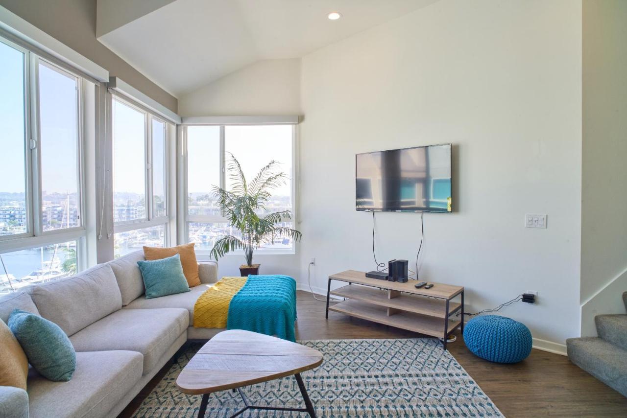 Peaceful Penthouse Panoramic Water Views Appartement *